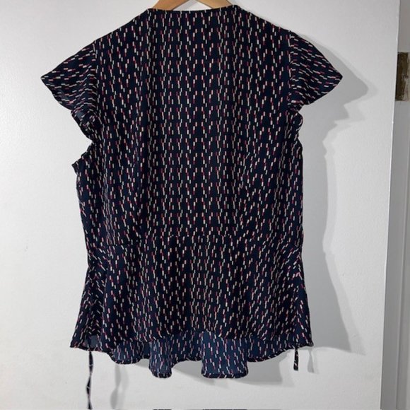 Banana Republic Open Front Shirt Womens Size M Blue Short Sleeve Front Tie EUC - Picture 4 of 5